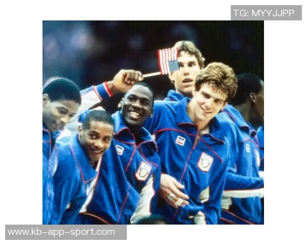 科尔赞克尼佩尔展现克里斯穆林风采引发球迷热议